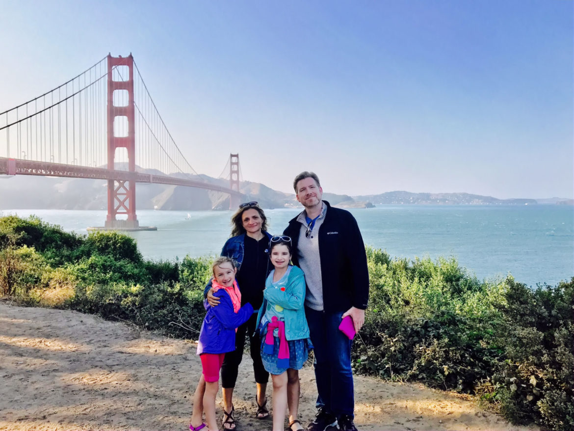The mandatory family photo with the Golden Gate Bridge