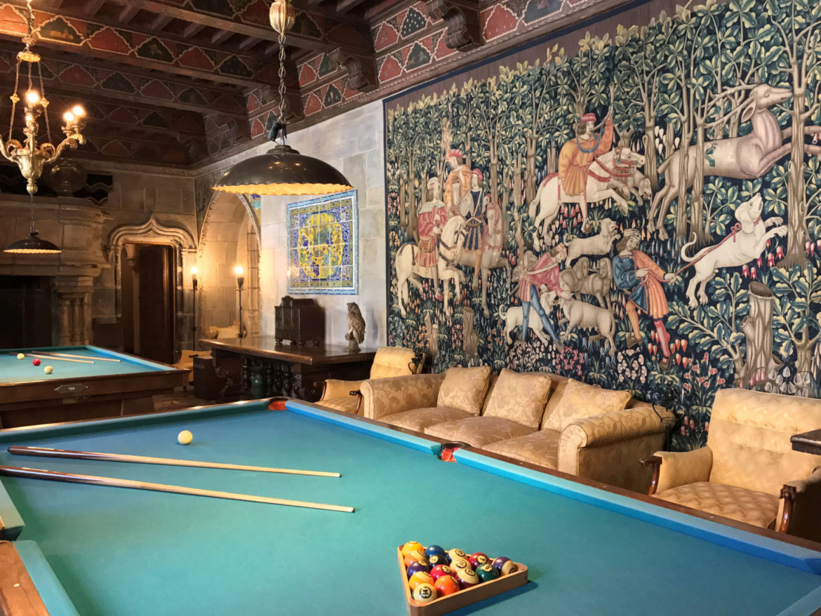 The billiard room in Casa Grande