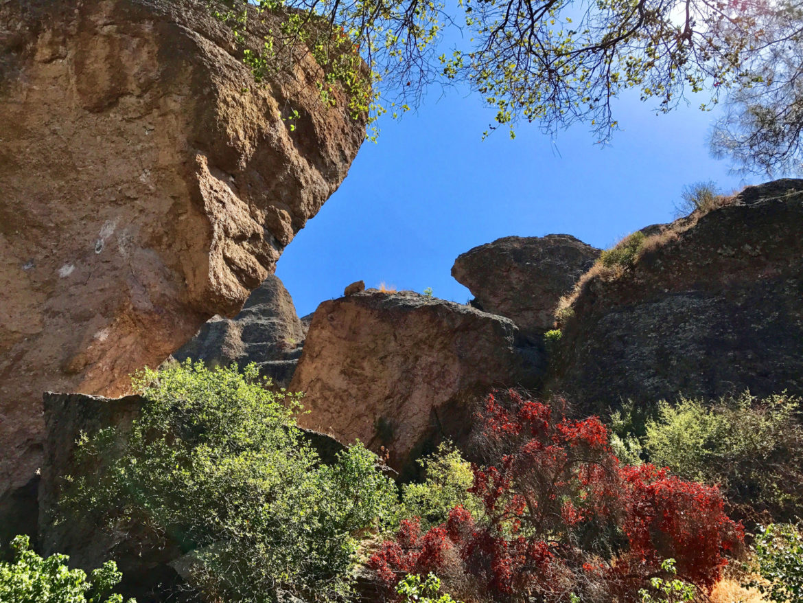 Rocks near Juniper Canyon Trail