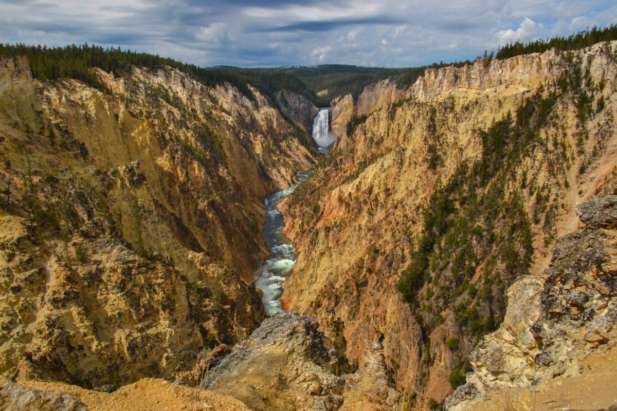 The Grand Canyon of the Yellowstone, view from Artist Point
