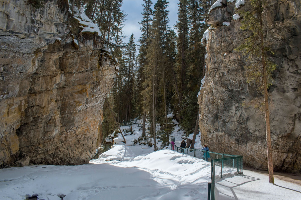 Hiking in Johnston Canyon, one of the best things to do in Banff in winter