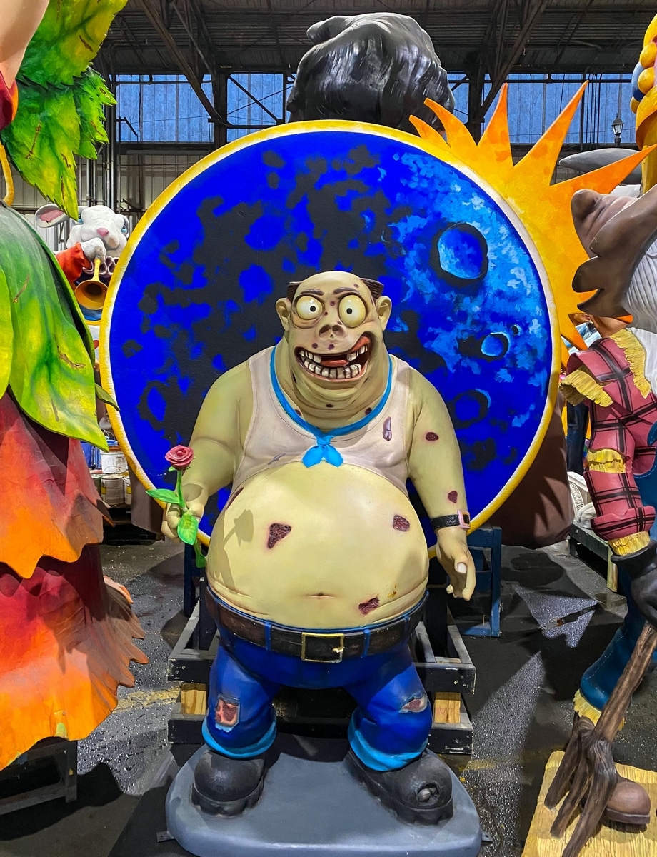 Creepy funny man sculpture at Mardi Gras World
