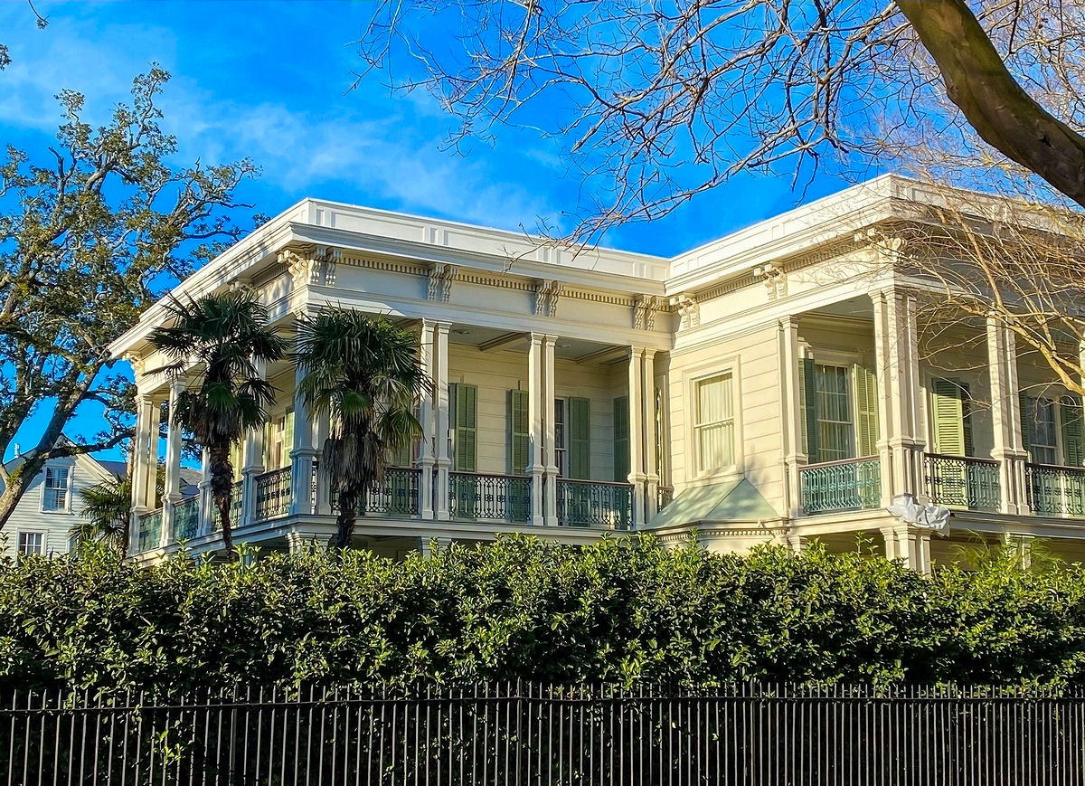House owned by actor John Goodman in the Garden District of New Orleans