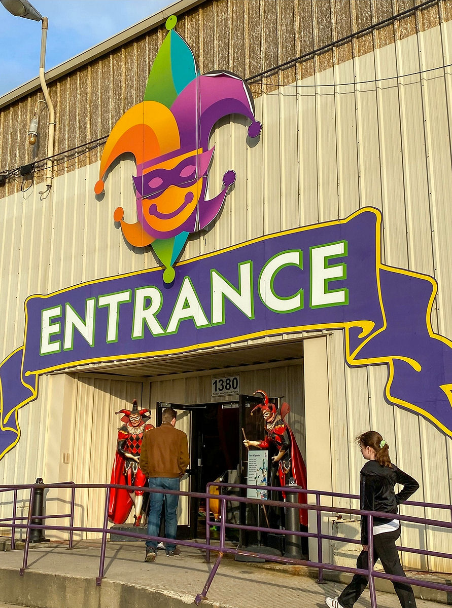 Walking to the entrance of Mardi Gras World